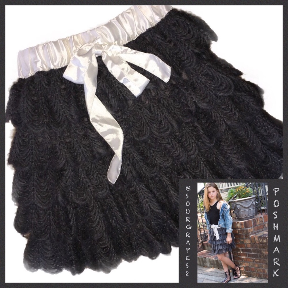 Miss Treasures Girl's Gray Sweater Tiered Skirt 8